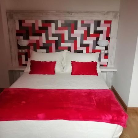 Mizmaya Ll Hotel Hoznayo Buitenkant foto