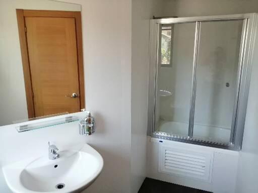 Mizmaya Ll Hotel Hoznayo Buitenkant foto