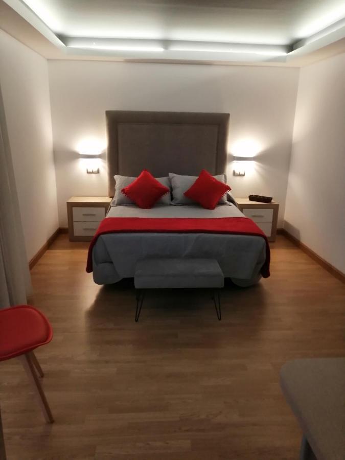 Mizmaya Ll Hotel Hoznayo Buitenkant foto